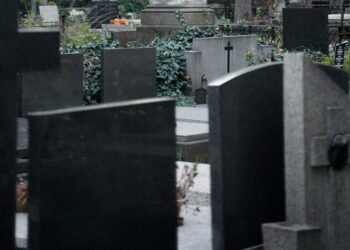 Fiksuojami išaugę nuostoliai kapavietėse – niokoja ne tik audros, bet ir ilgapirščiai