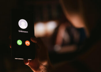 Prarado beveik 15 000 eurų – atsiliepė Google darbuotojai apsimetusiai moteriai