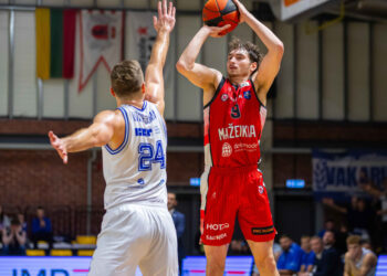 „Neptūną“ nukovę mažeikiškiai šventė pirmą sezono pergalę