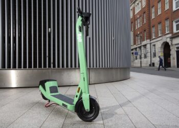 Vilniuje, Kaune ir Klaipėdoje – žiemoti liks tik trečdalis „Bolt“ paspirtukų