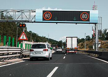 Kelių mokesčiai Lietuvoje ir kitose Europos valstybėse: kur jie naudingesni?