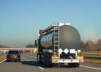 Po padidinto akcizo mokesčio degalams – milijonai prarastų litrų ir mažiausiai 100 mln. eurų nuostolis valstybės biudžetui