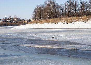 Pirmasis ledas ypač pavojingas, kaip saugiai juo džiaugtis?