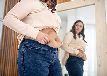 Riebalai ant pilvo ne tik estetinė problema – gali išduoti apie širdies ir kraujagyslių ligą