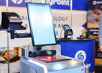 „Pirkau riešutus, bet įmušiau pomidorus“ laikai baigiasi: nuo šiol DI savitarnos kasose atpažins kiekvieną perkamą prekę