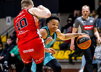 Pralaimėjimų atkarpą „Wolves Twinsbet“ nutraukė „Betsafe-LKL“ autsaiderių teritorijoje