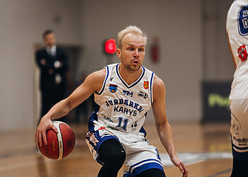 Viltis gyva: „Jurbarkas-Karys-Manvesta“ atkrintamosiose išrašė pirmąją nesėkmę „Perlui“