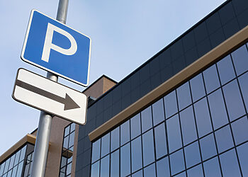 Kiek lietuviai išleidžia už automobilių stovėjimą: vilniečių nuo liepos laukia reikšmingi pokyčiai