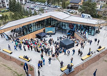 Palangoje – ypatinga šventė: duris atvėrė specialiai jaunimui pastatytas centras