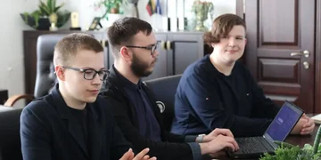 Pirmieji žingsniai versle – su sėkmės ženklu