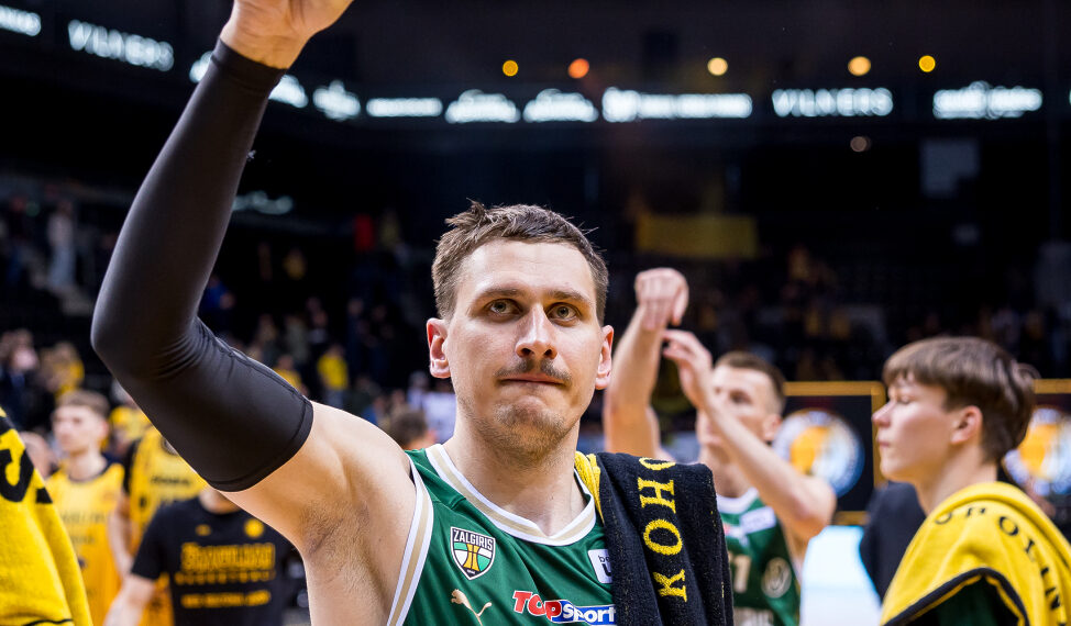 Atkrintamųjų starte „Žalgiris“ iššvaistė pranašumą, bet pranoko „Neptūną“