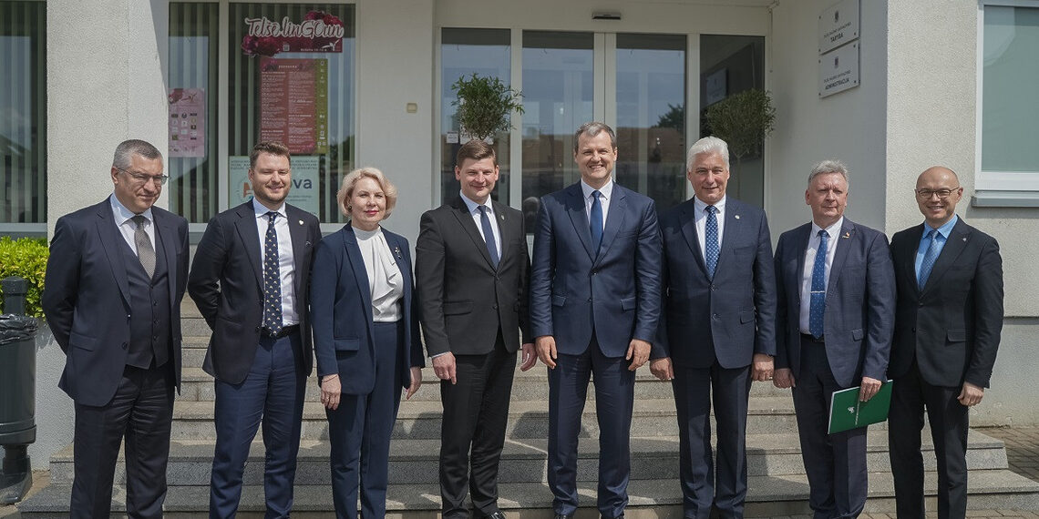 Ministras Pirmininkas lankėsi Telšiuose, susisiekimo ministras – Mažeikiuose | mazeikiai.lt
