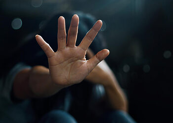 Tauragės rajoną sukrėtė įtariama žmogžudystė: vyras mirtinai sumušė senolį