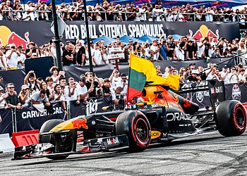 Įspūdžiai iš „Red Bull Showrun“ Klaipėdoje