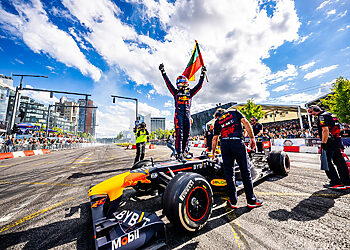 Klaipėdos jūros šventėje – Formulės bolido pasirodymas