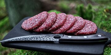 Trys paprastos taisyklės, kurios padės ant kepsninės pagaminti nepamirštamą patiekalą