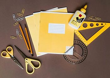 Plungėje priimami prašymai dėl socialinės paramos mokiniams