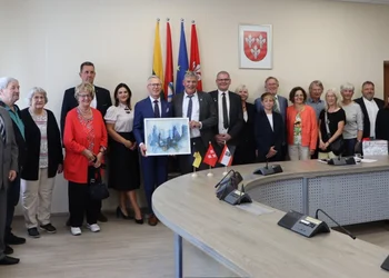 SVEČIUS IŠ VOKIETIJOS PRIĖMĖ SAVIVALDYBĖS MERAS