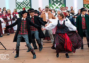 „Visa Lietuva šoka“ subūrė telšiškius į bendrą ratą