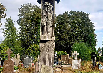 Tvarkomas Pikelių kapinėse stovėjęs stogastulpis