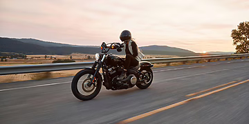 Ekspertas pataria, kaip tinkamai paruošti motociklą žiemai ir išsaugoti jo vertę