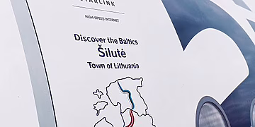 „airBaltic“ savo lėktuvą pavadino Šilutės miesto vardu