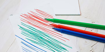 Dėmesys atsakingam kanceliarinių priemonių naudojimui ir rūšiavimui