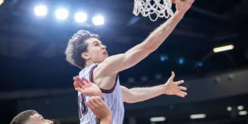 I. Sargiūnas siautėjo pirmoje pusėje, tačiau „Rytas”  tik lemiamu metu palaužė „Neptūną”