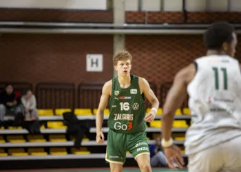 Roko Kondratavičiaus auklėtiniai dramatiškai įveikė „Telšių“ krepšininkus