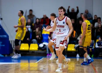 Į „URBO-NKL“ grįžę ir po ilgosios pertraukos įsibėgėję mažeikiškiai pranoko „Olimpą“