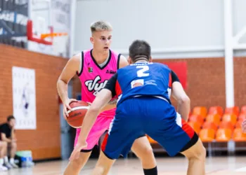 Trijulės vedamas „Vytis-VDU“ pranoko „URBO-NKL“ čempionus