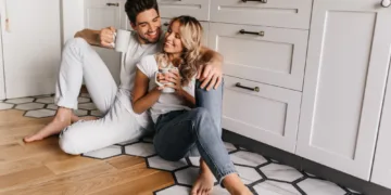 Švarūs namai iki švenčių: patarimai taupantiems pinigus ir laiką