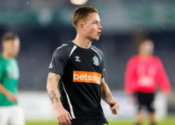 Debiutanto M. Burbos kelias pasuko į Kauną