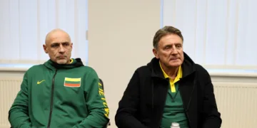 Mažeikiuose – žinomi krepšininkai, projekto „Diena su legenda“ dalyviai