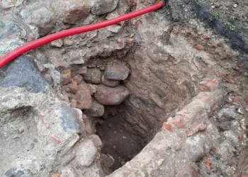 Kretingos bažnyčios šventoriuje aptikta iki šiol nežinota kripta