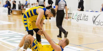 Prieš buvusią komandą dominavęs J. Kazakauskas įrašė pergalę kretingiškiams