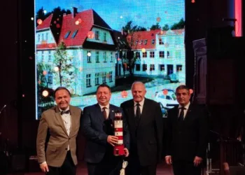 Šimtmečio istorija: paminėtas Nidos senosios mokyklos atidarymas