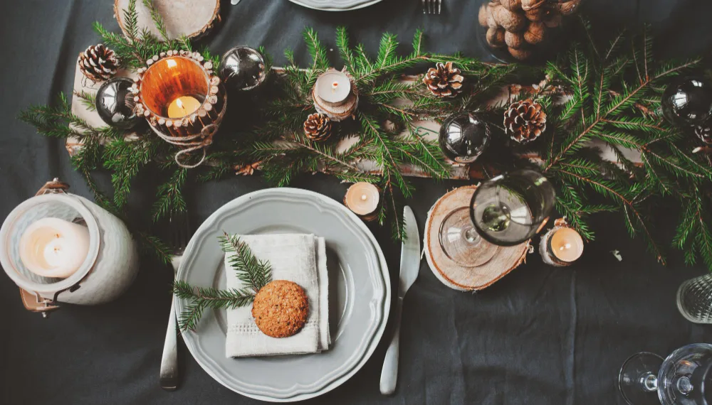 Kūčių stalas / Freepik nuotr.
