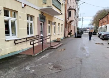 Kretingoje ir rajone atsiras daugiau kelio ženklų