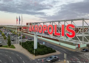 Primename, kaip Vilniaus, Klaipėdos ir Šiaulių „Akropoliai“ dirbs švenčių dienomis