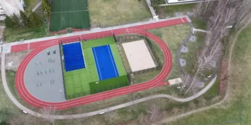 Naujasis „Vaivorykštės“ aikštynas Gargžduose jau kviečia išbandyti jėgas