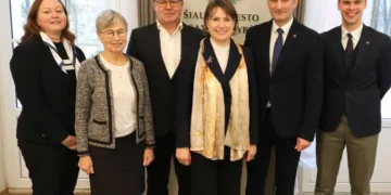 Oficialiu vizitu į Šiaulius atvyko Estijos nepaprastoji ir įgaliotoji ambasadorė Kaili Terras