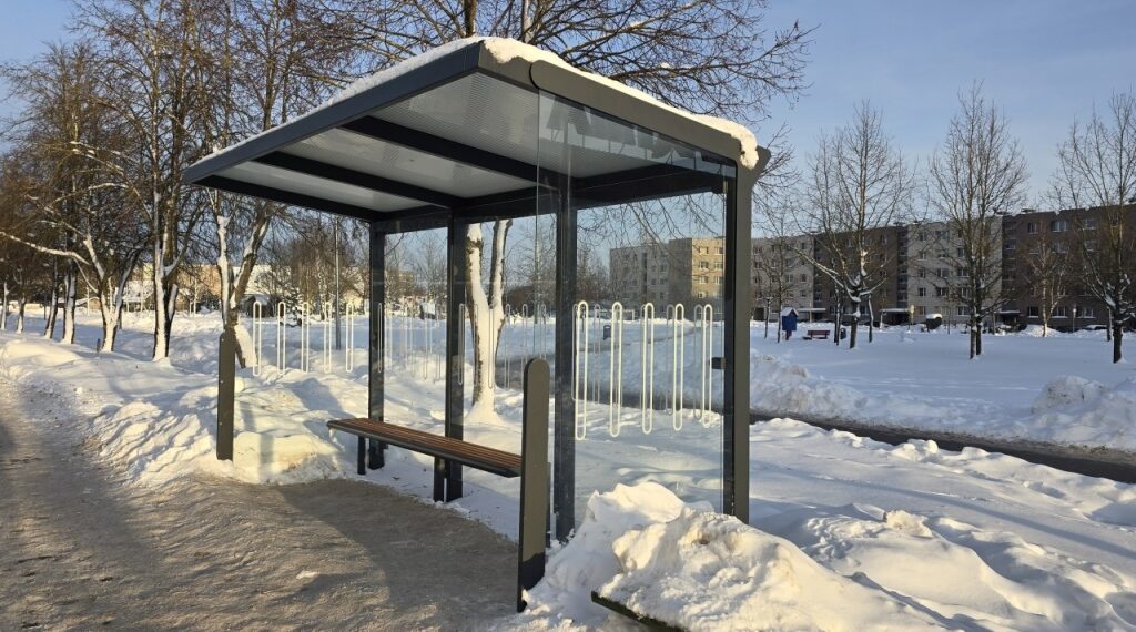 Autobusų laukimo stotelė Plungėje