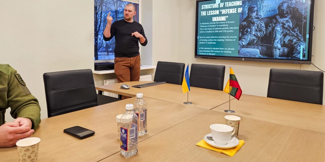 Kelmės raj. sav.  lankėsi delegacija iš Ukrainos/Kelmės raj.sav.nuotr.