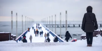 Iš Palangos jau išvežta daugiau kaip tūkstantis kubinių metrų sniego