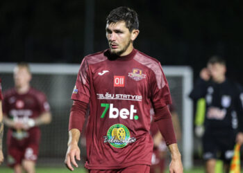 Futbolo komandos pildosi naujais žaidėjais