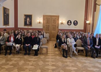 Dailyraščio konkurse Plungėje net 1 450 dalyvių!