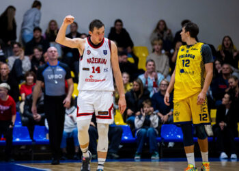 Palangos „Olimpas“ permainingoje kovoje pajūryje nusileido Mažeikių „M Basket“