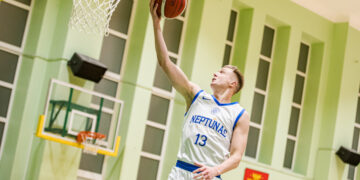 Kretingoje triumfavę klaipėdiečiai artinasi prie ketverto