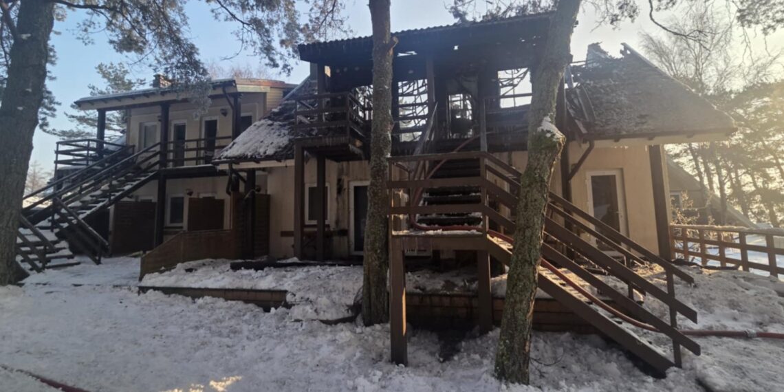 Pervalkoje kilusio gaisro padariniai/Neringos sav.nuotr.